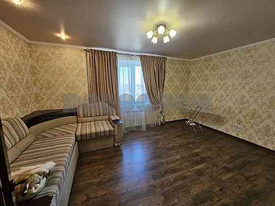 Продаж  3-кім. кв-ри у Києві по вул. Симиренка 1 Г Київ