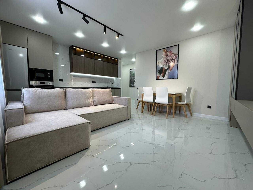 У продажу 3-кімнатна квартира з ремонтом ЖК "49 Перлина" Лиманка - зображення 2