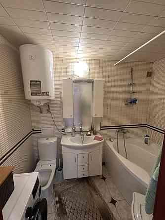 Продам 2-х комнатную квартиру на Ленпоселке ( ул. Магистпальная ) Авангард