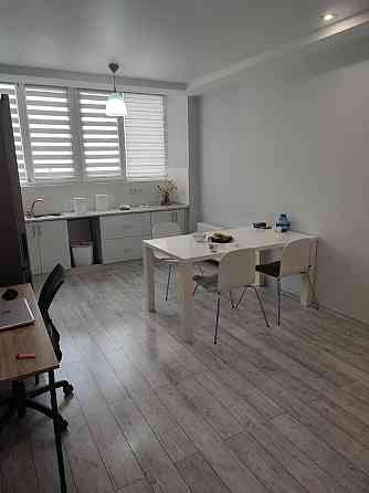 Продам 2-х комнатную с евроремонтом Левитана Одеса