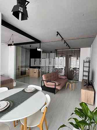 Продаж просторої 1к квартири 52м2,вул. Драгоманова-2А, позняки Київ