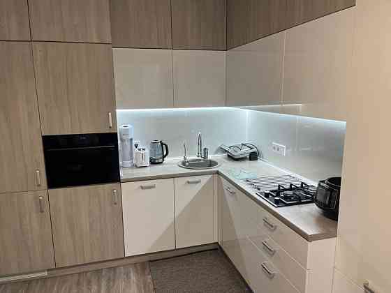 Двокімнатна біля школи з якісним ремонтом! Газ! Держ.програми! 2% Ирпень