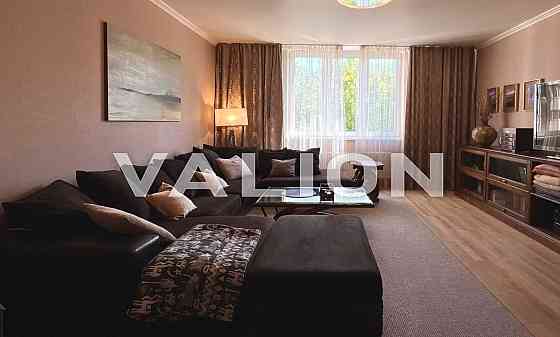 Продаж 3к квартири біля метро Сирець, вул Ризька 73г ЖК Сирецький Бояр Київ