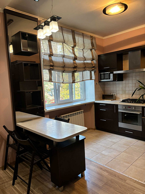 Метро Святошин ул Витрука 4/9 сталинка 3-х комн кв-ра с газом 70квм Киев - изображение 7