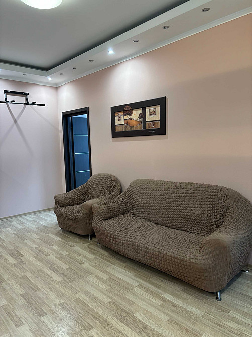 Метро Святошин ул Витрука 4/9 сталинка 3-х комн кв-ра с газом 70квм Киев - изображение 5