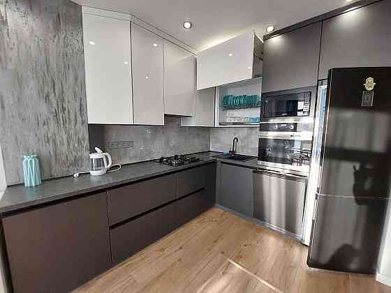 Реальна квартира. Оренда ближній центр новобуд бл Семицвіт, є відео. Львов