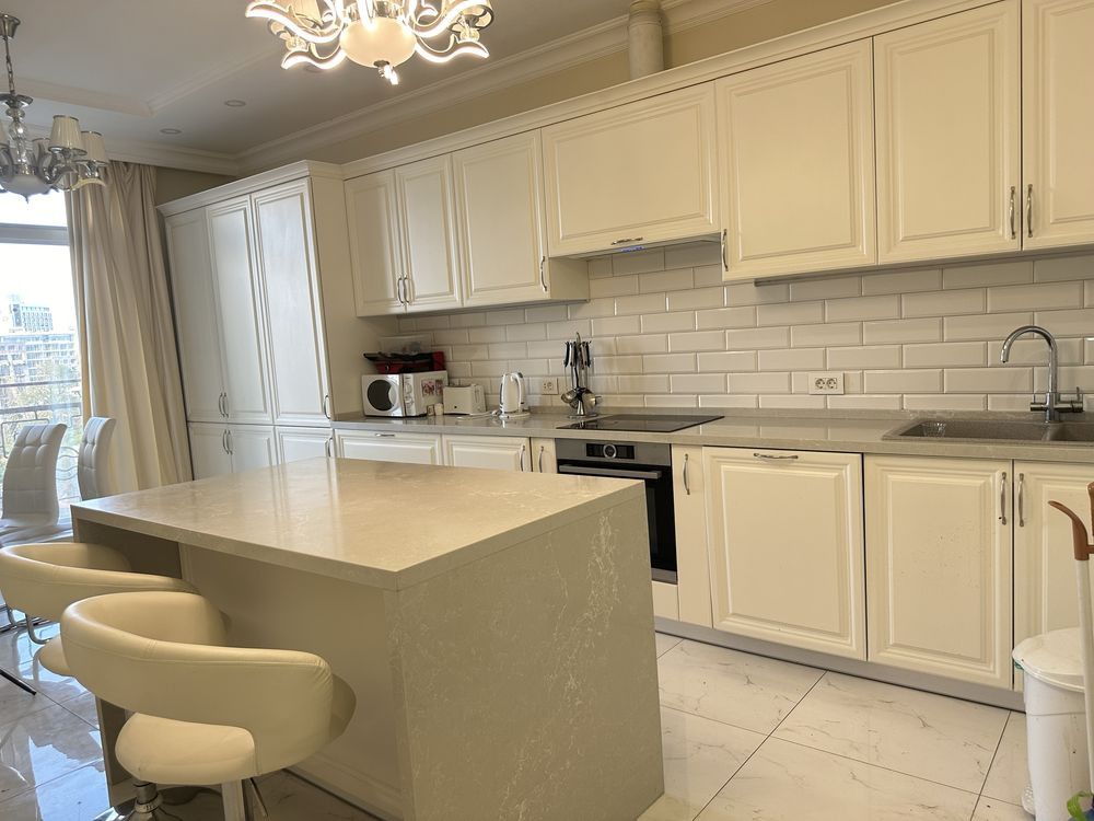 9 Жемчужина 3 ком+ Кухня студия Аркадия Одесса - изображение 1