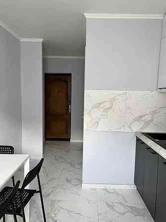 Оренда 2 кімнатної квартири по вулиці Наукова Львов