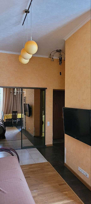 Оренда 3х кімнатної квартири у центрі Харкова, район площі Поезії.  - зображення 1