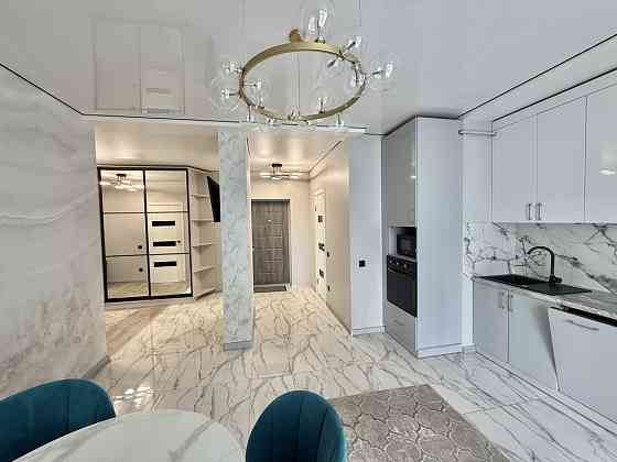 Оренда 1 кімнатної квартири на вул. Залізничній в новобудові Львов