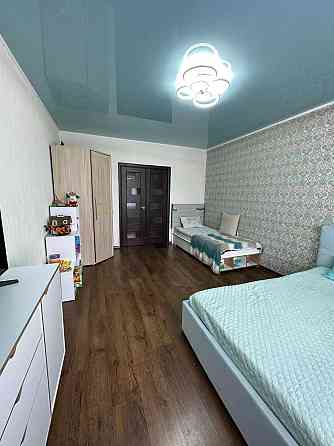 2к новобудова здана та заселена 73.2м.кв / низьке переоформлення Хмельницький