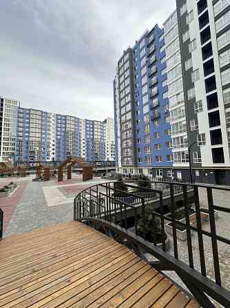 Центр, двокімнатна продам квартиру,ЖР Кнгяинин Галицька-Набережна 2кім Ивано-Франковск