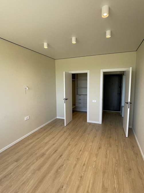 40 м.кв., 7/9 пов., новий ремонт, гардеробна, індивідуальне опалення Ирпень - изображение 2