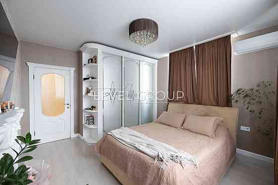 Продам 2к квартиру в ЖК Паркові озера, вул. Воскресенська, 16Б. 72 м2 Київ