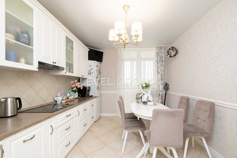 Продам 2к квартиру в ЖК Паркові озера, вул. Воскресенська, 16Б. 72 м2 Київ - зображення 4