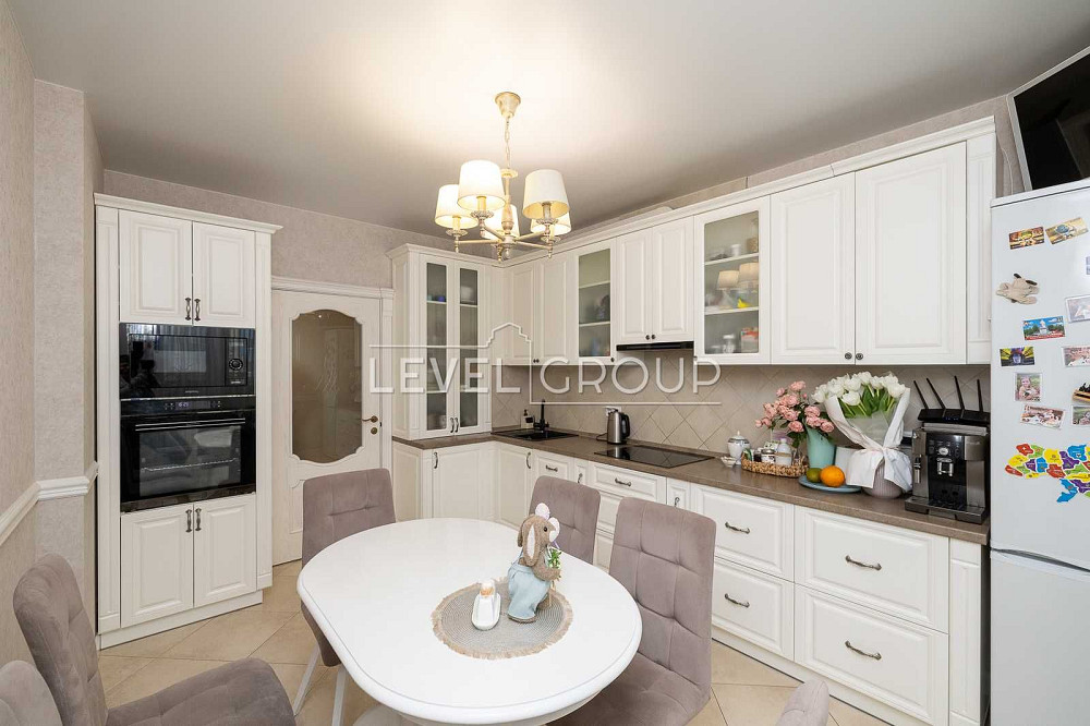 Продам 2к квартиру в ЖК Паркові озера, вул. Воскресенська, 16Б. 72 м2 Київ - зображення 1