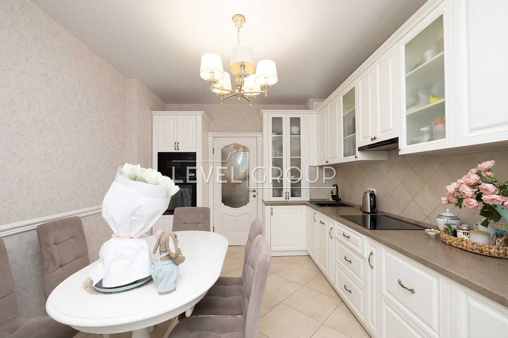 Продам 2к квартиру в ЖК Паркові озера, вул. Воскресенська, 16Б. 72 м2 Київ - зображення 3