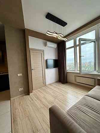 Квартира з ремонтом на Каманіна. Вид на море! Одеса