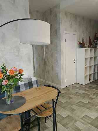 Продам 2-кімнатну квартиру ЖК Баку Центр балкон Днепр