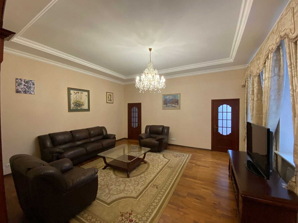 Здам - 3-кім.кв  Хрещатик вул. (Kreschatic), 15 Київ - зображення 1