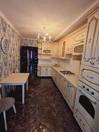 Оренда 3 кім. кв. біля "Веласу" з кондиціонерами новобудова Власники!! Вовчинець