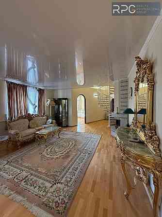 Сдам дворівневу квартиру Киев, Лютеранская ул. ТРЦ Arena City, ЦУМ, Київ