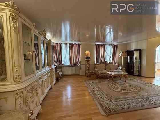 Сдам дворівневу квартиру Киев, Лютеранская ул. ТРЦ Arena City, ЦУМ, Київ