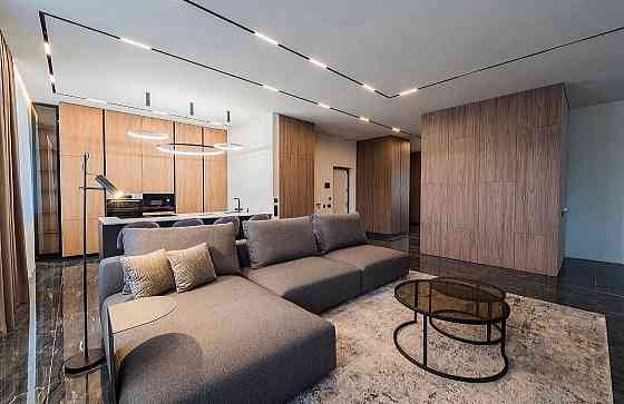 Престиж холл Тютюнника Французский Французький Маккейна Кардинал Центр Київ