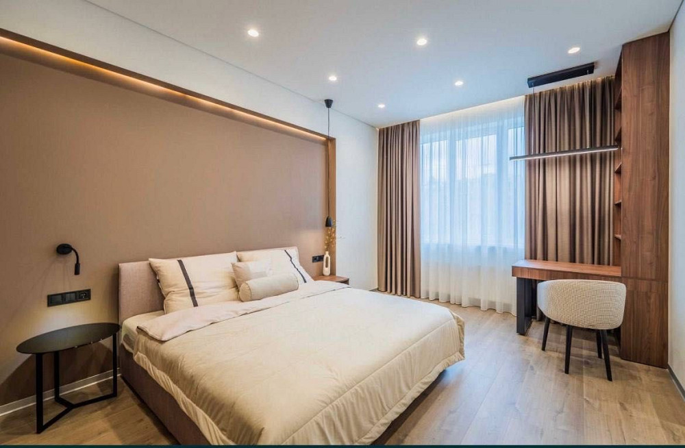 Престиж холл Тютюнника Французский Французький Маккейна Кардинал Центр Київ - зображення 4