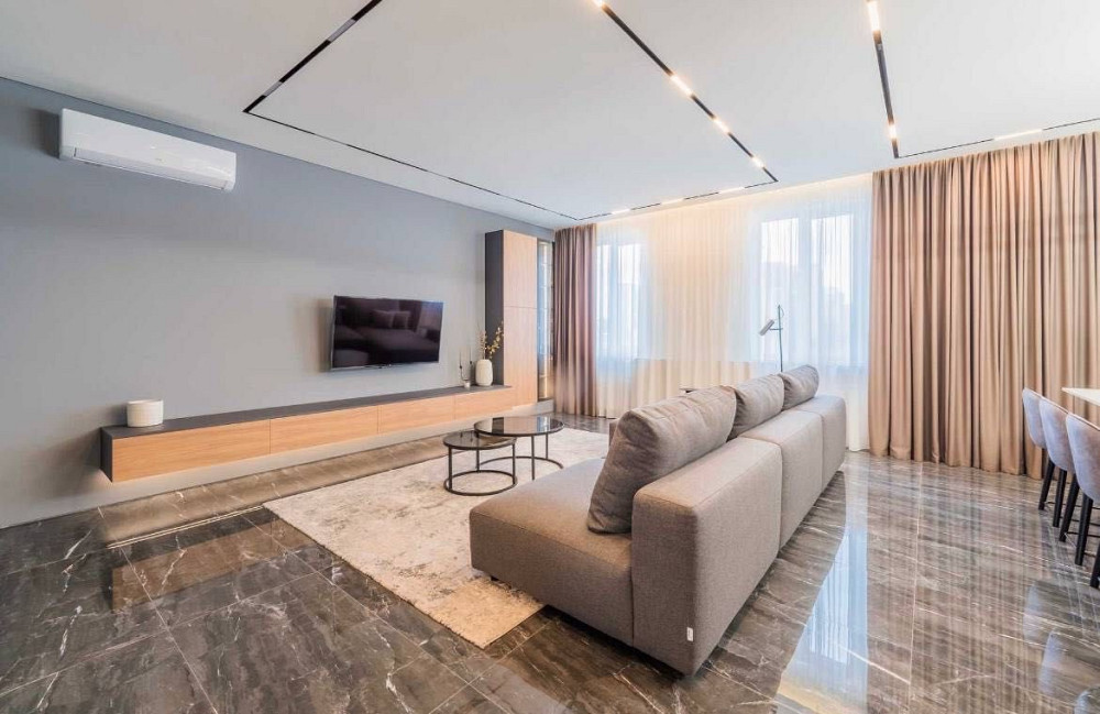 Престиж холл Тютюнника Французский Французький Маккейна Кардинал Центр Київ - зображення 2