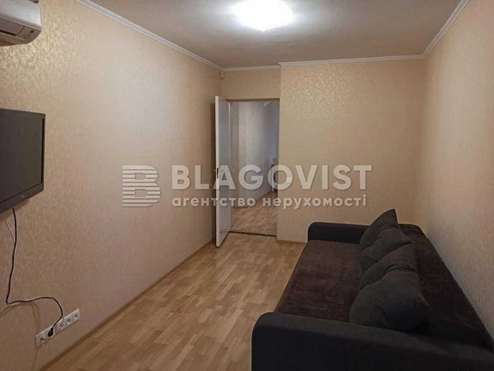 Пропонується квартира в оренду на вул.Андрія Верхогляда 6Б,48м2 Київ - зображення 2