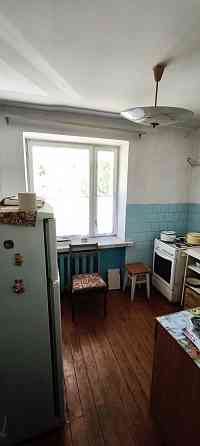 Продам двокімнатну чешку по вул Героїв майдану Черновцы