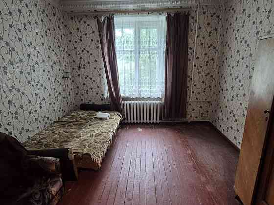 2-кімнатна на 1 поверсі район Площі 12000$ Світловодськ