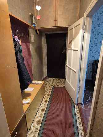 2-кімнатна на 1 поверсі район Площі 12000$ Світловодськ