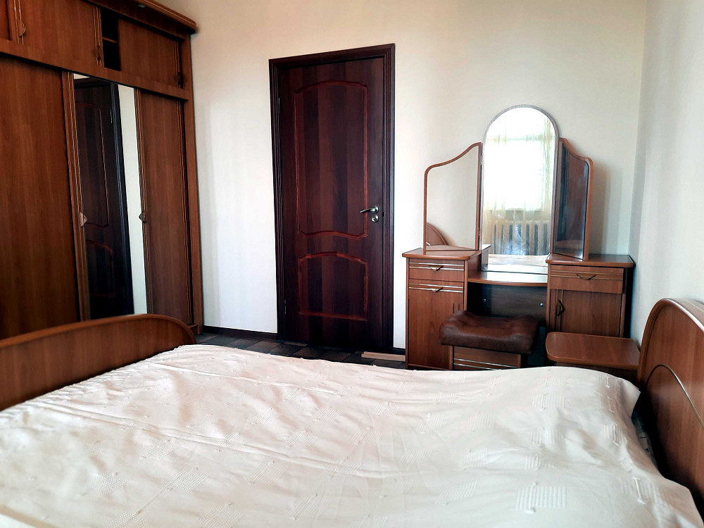 Затишна 2-кімнатна квартира з мансардою, вул Котельникова 31. Власник Київ - зображення 2