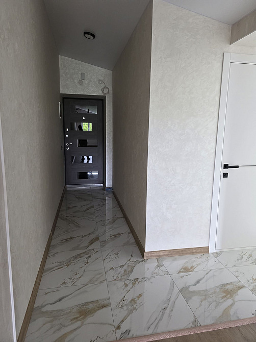 Продам 3-кімнатну квартиру Кам`янець-Подільський - зображення 2