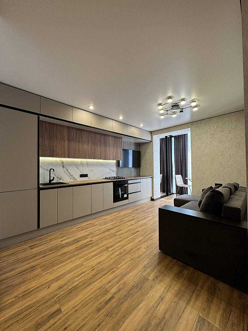 Продам 1к. квартиру з новим ремонтом ЖК Щасливий у Дніпрі. Днепр - изображение 1