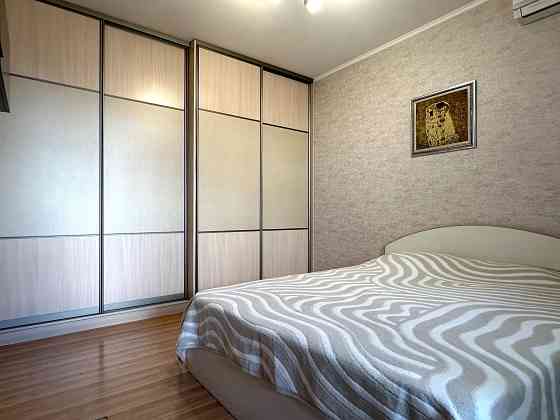 Без %. Продаж 3к. квартири 77 м2. вулиця Здолбунівська 11-А. Позняки Київ