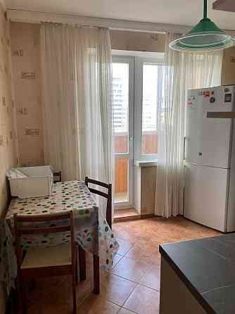 Деміївка, Голосіївський проспект 19, здамо 3-х кімнатну квартиру Київ