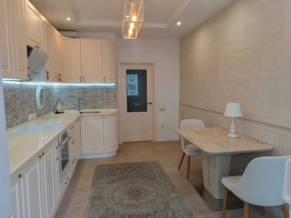 Оренда 2-к кв, 70 м, 4 пов, все окремо, охорона, 2 хв метро, ОболонSKY Київ - зображення 3