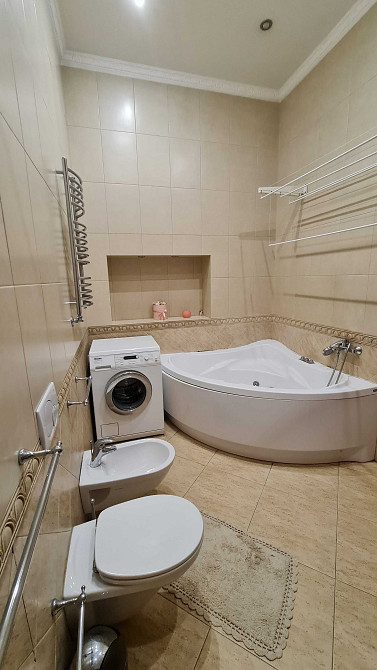 Саксаганського на розі Паньківської, метро Університет. Продаж. Київ - зображення 8