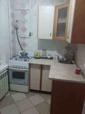 продаж 1 кім. метро ХАРКІВСЬКА 5 хв.пішки, Вирлиця 10 хв Київ