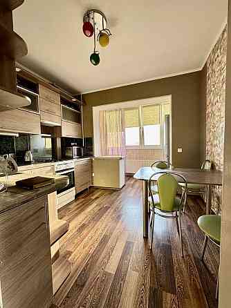 Здам 2- кімн. кв. з ремонтом, меблями та технікою, вул. Шевченка Чернигов