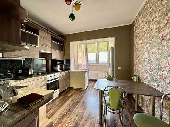 Здам 2- кімн. кв. з ремонтом, меблями та технікою, вул. Шевченка Чернигов