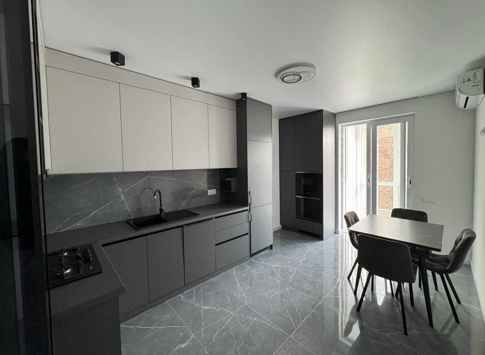 Однокімнатна квартира в центрі Коломиї Коломыя - изображение 1