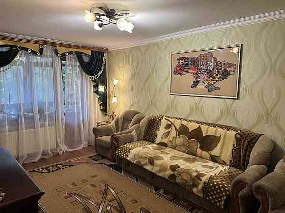 4 кімнатна квартира + гараж Кропивницкий