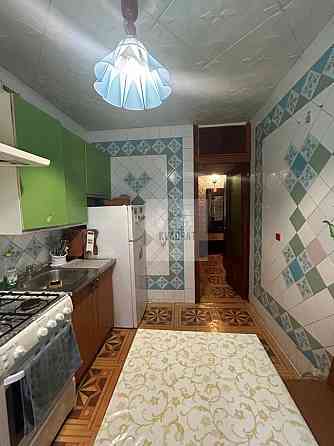 Продам 3-х кімнатну квартиру з індивідуальним опаленням, мікрор-н Жовт Кам`янець-Подільський