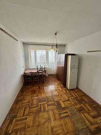 Продается 2 ком кв в Шевченковском р-не по ул Чаривная Запорожье