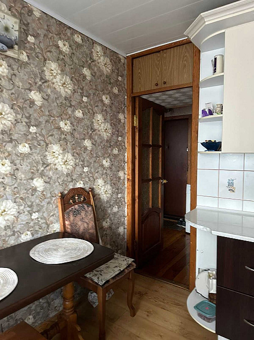 ТЕРМІНОВО! 2-х кім. з ремонтом-ЗАХОДЬ і ЖИВИ!  15 хв.м.Академмістечко Київ - зображення 4