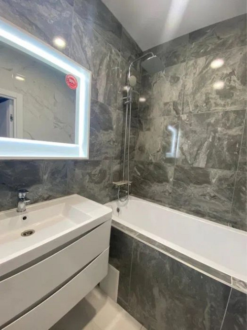 Сдам 2 ком кв на ЛЕТО 32 Жемчужина Каманина Аркадия Море Парк код944 Одесса - изображение 7